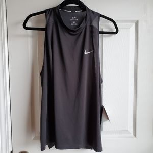 NWT - Nike black running top